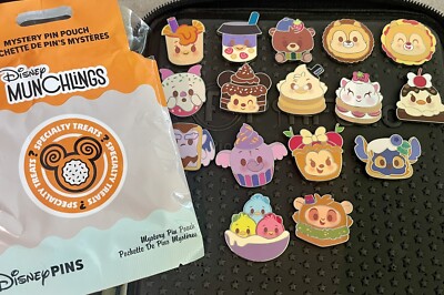 マンチリング Munchlings ピンバッジ Complete Munchling Series