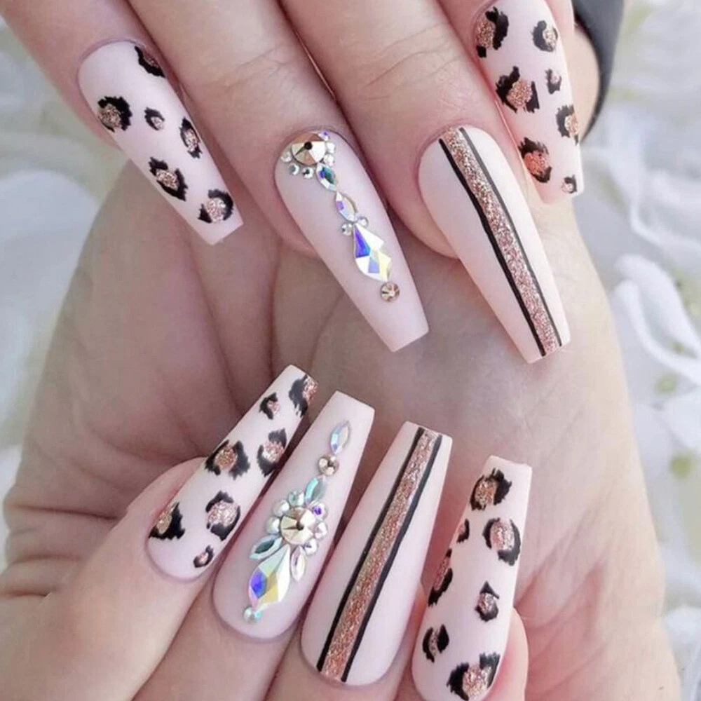 Leopard on sale print nails