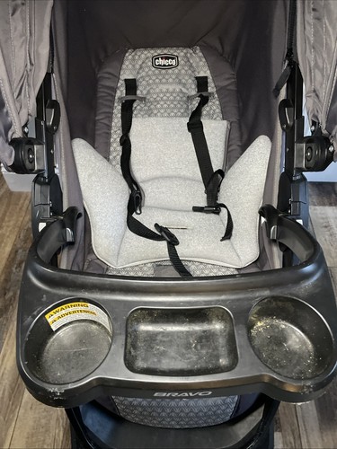 Chicco Bravo LE 30TS Stroller Gray Quick-Fold Adjustable Under-Seat Storage - Picture 3 of 8