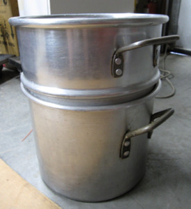 5.5 gallon Aluminum Double Boiler; Commercial Kitchen Equipment (Wonky Lid)