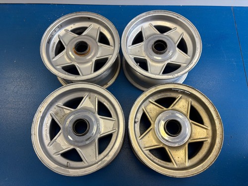 1969-76 Ferrari 365 Cromodora Wheels