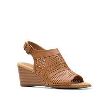 Womens Clarks Emmalae Hope - Cinnamon Leather, Size 7.5 Wide 26181669 