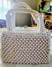 Vintage 1960s ivory CROCHET and BEADED frame PURSE casual handbag with kiss lock
