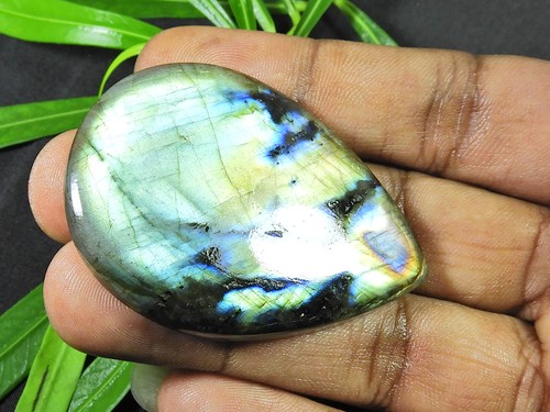 40X55MM Natural Purple Labradorite Pear Cabochon Loose Gemstone 45Cts. - Picture 3 of 9
