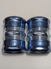 2-Pc 1 1/2" EMT COMPRESSION COUPLING