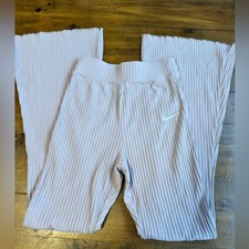 Nike Chill Mini Flare Ribbed Leggings in Tan Size XS