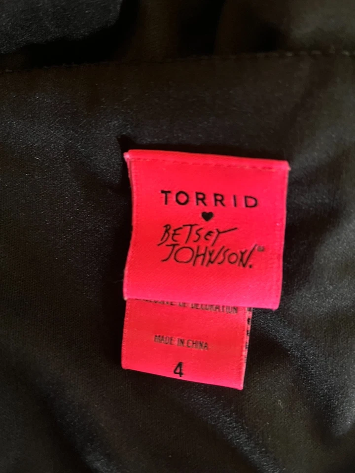 Betsey Johnson x Torrid Size 4 (4X) Midi Mesh Lace Inset Sleeveless Dress Floral - Image 2 of 4