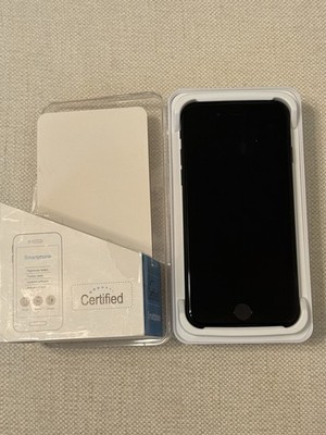 Apple iPhone SE 2020 (2nd Gen) 64GB Black (Unlocked) A2275.  Excellent Condition