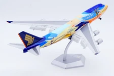 1:200 Scale SQ Wings Singapore Airlines Boeing B747-400 Diecast 9V-SPL Flap Down