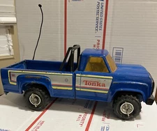 Tonka Pick Up Truck Blue Removable Wheels With Side Exhaust Pipes And Antenna