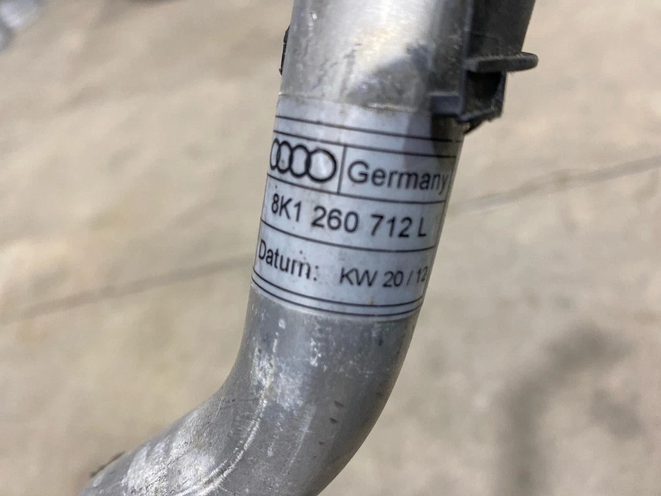 8K0260710AC 8K0260707AE 2013-2015 Audi RS5 A/C Refrigerant Suction/Liquid Hose L Foto 2 de 4