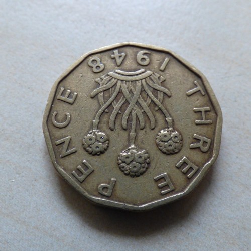 George VI Threepence 1948 Good Grade Brass (myrefn695) - Picture 2 of 4
