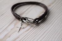 Men's Leather Bracelet - 925 Silver Cross - Free Gift Bag Men's Leather Bracelet - 925 Silver Cross - Free Gift Bag