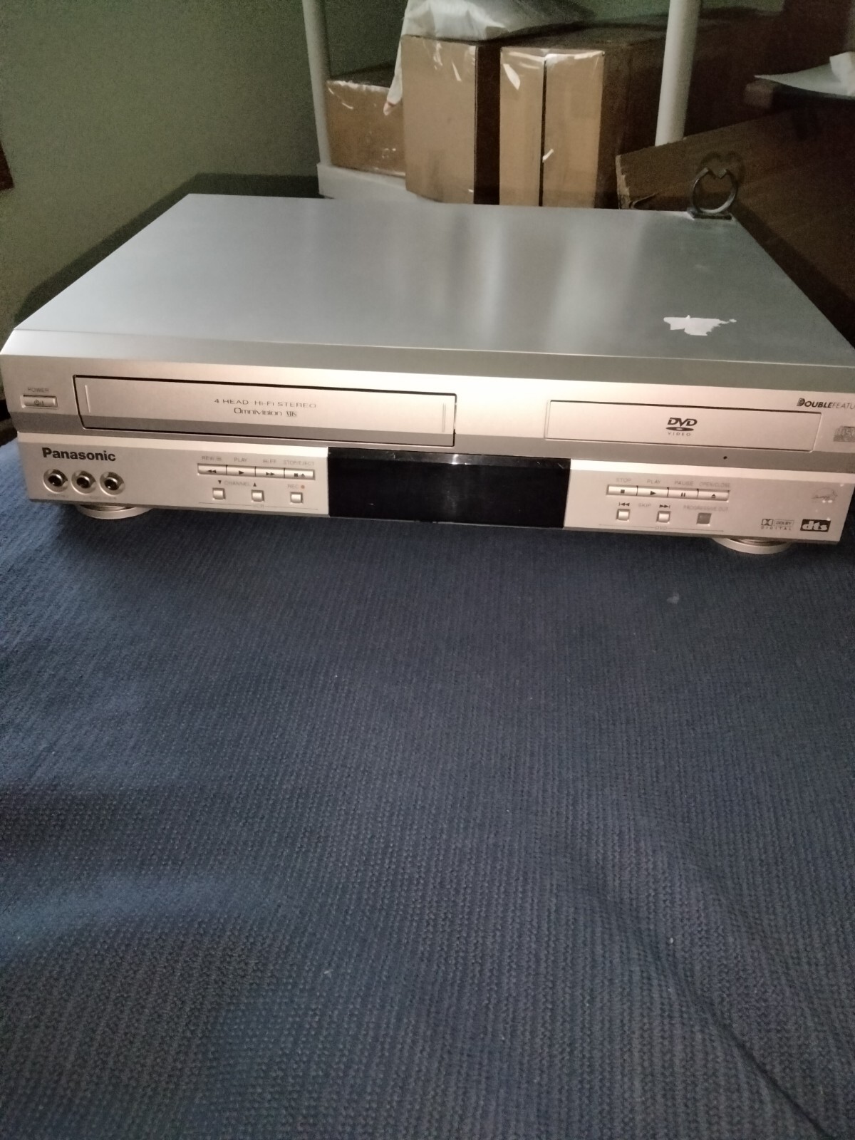 Panasonic DVD VCR Combo VHS Player Recorder No Remote PVD4733S TESTED