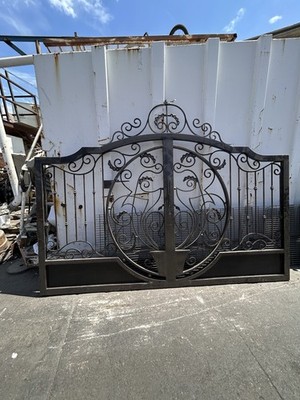 10.5 Ft Ornamental Steel Peacock Double Swing Driveway Gate
