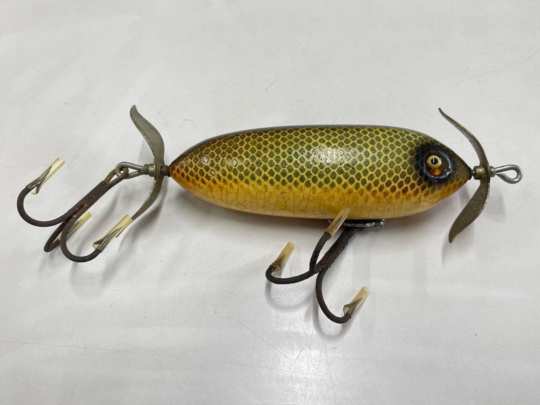 HEDDON #350 MUSKY SURFUSSER Grin Scale - Image 2