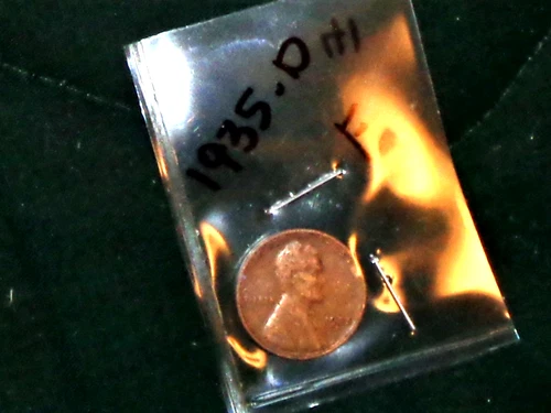 1935-D LINCOLN WHEAT-BACK PENNY - GRADES "VERY FINE"