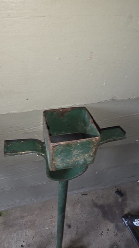 Vintage Square Sod Plugger Turf Aerator Tool Green Steel Yellow T-Handle Grip