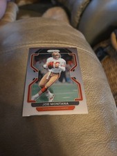 2021 Panini Prizm Joe Montana Card# 60. Legend HOF 49ers