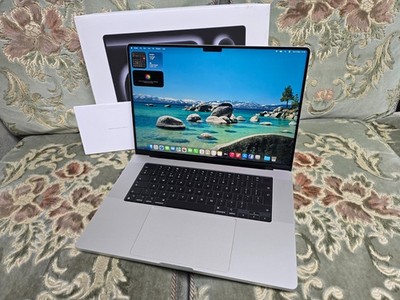 Apple MacBook Pro 16'' M4 Pro 14/20 Core 24GB 512GB - Silber - 100% Akku