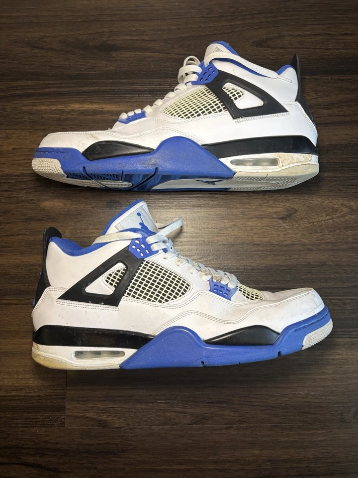 Talla 15 - Jordan 4 Retro Mid Motorsports Foto 2 de 4
