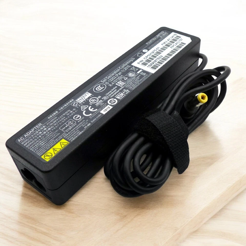 Fujitsu Laptop Netzteil 19V 3.42A A13-065N3A CP531975-01 Slim Adapter - Bild 2 von 4