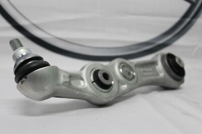 Genuine Mercedes-Benz W205 C-Class RH FRONT Suspension Thrust Arm  