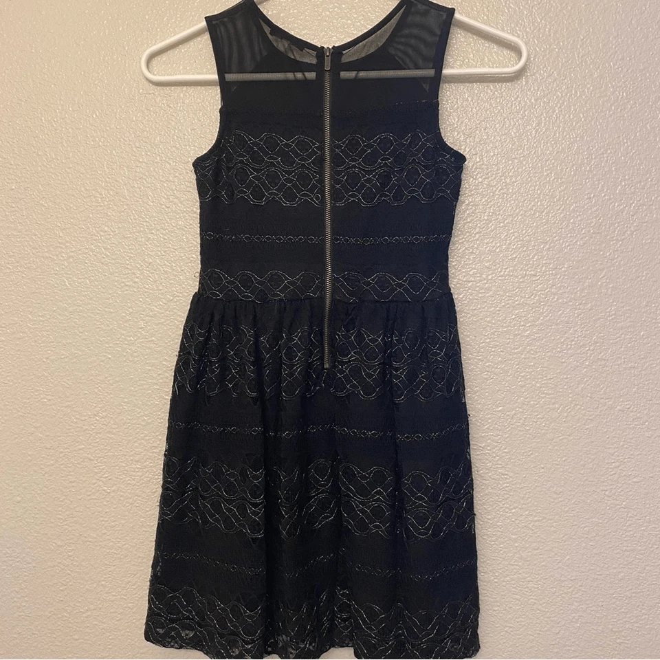 Ella Moss Vestido Formal Niñas Vacaciones Negro Dorado Encaje Línea A-10 Foto 3 de 4