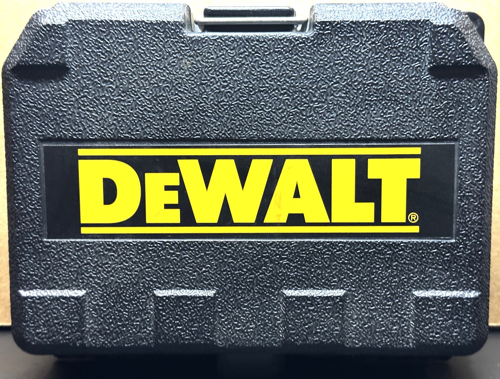 DeWALT  DW08802  Cross Line Laser Level 40' 1/4" Accuracy 2-Beam Red Laser  (52)