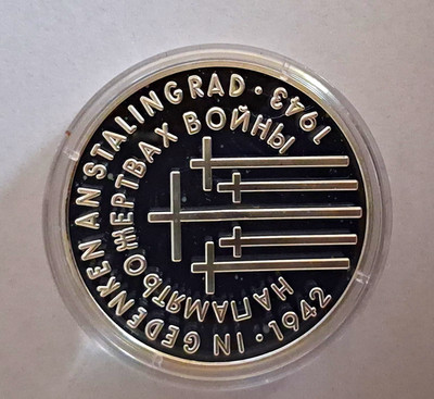 Gedenkmedaille Stalingrad 1942 1943  Mahnung zum Frieden  Silber PP