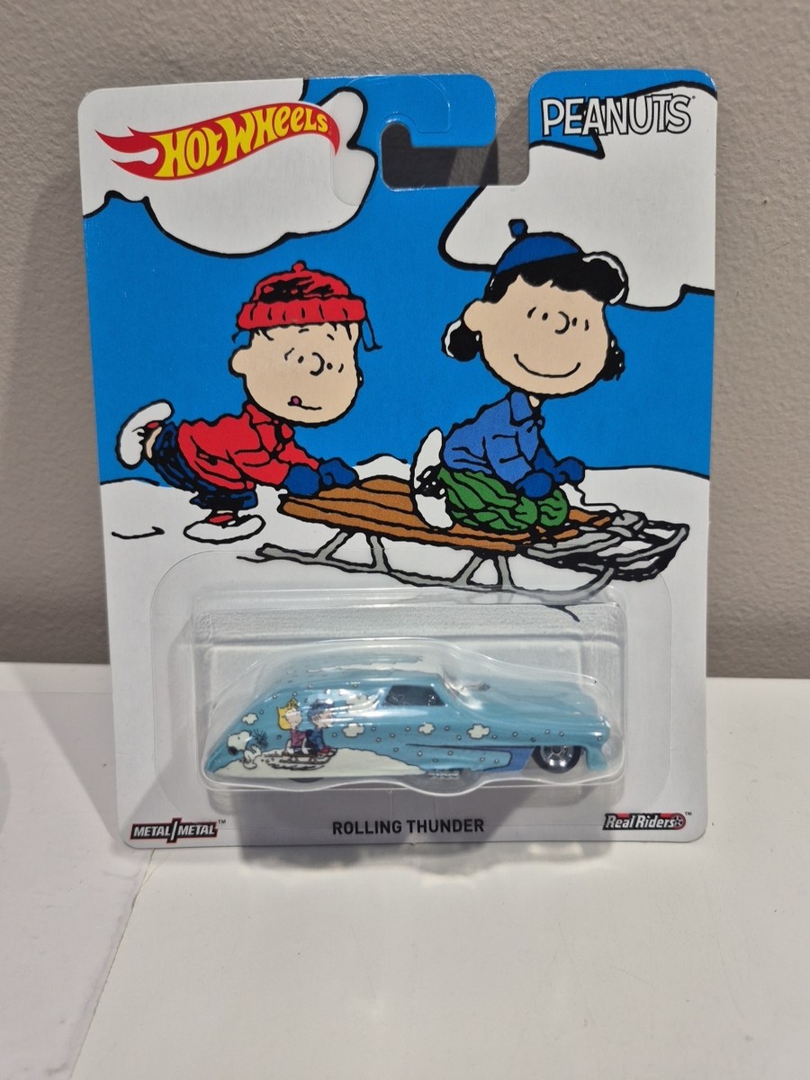 Hot Wheels Pop Culture Snoopy Peanuts Rolling Thunder DWH12-4B10