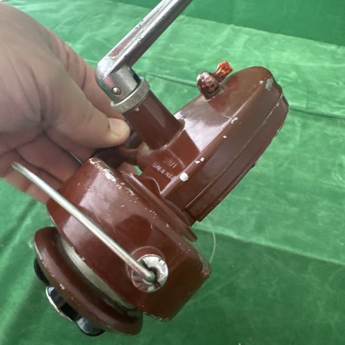 Vintage Ted Williams Model 410 Ball Bearing Spinning Reel Made In Italy Working - Picture 9 of 14