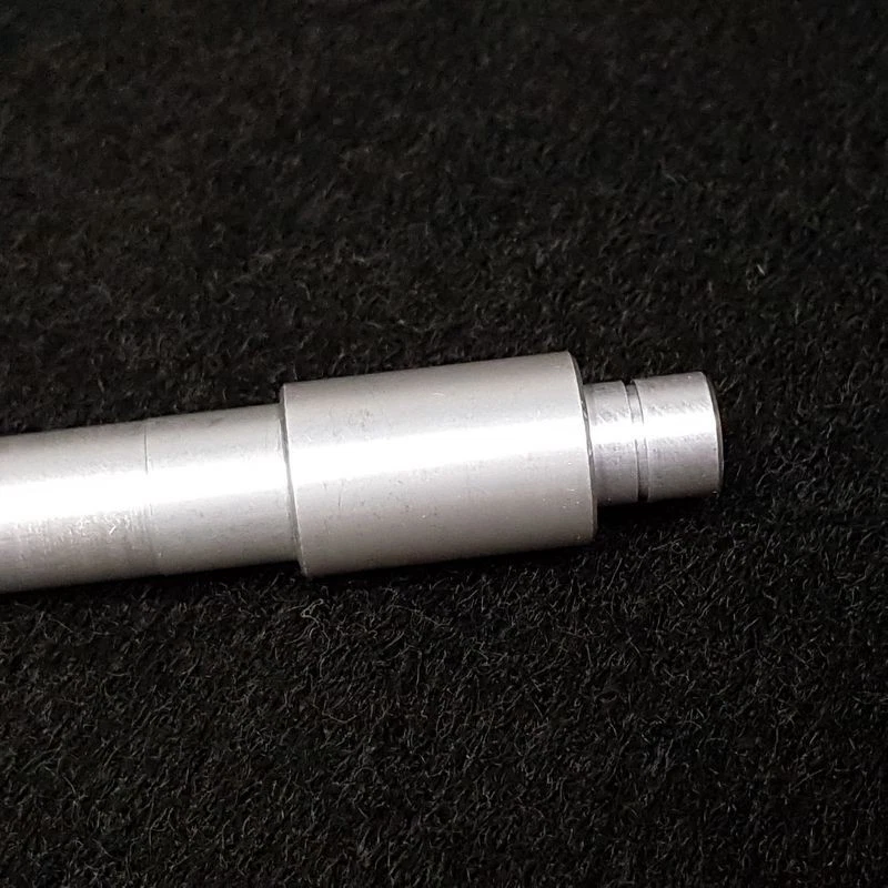 Eje De Cubo Trasero 122 Mm "MAVIC" N.O.S (Ref 09)