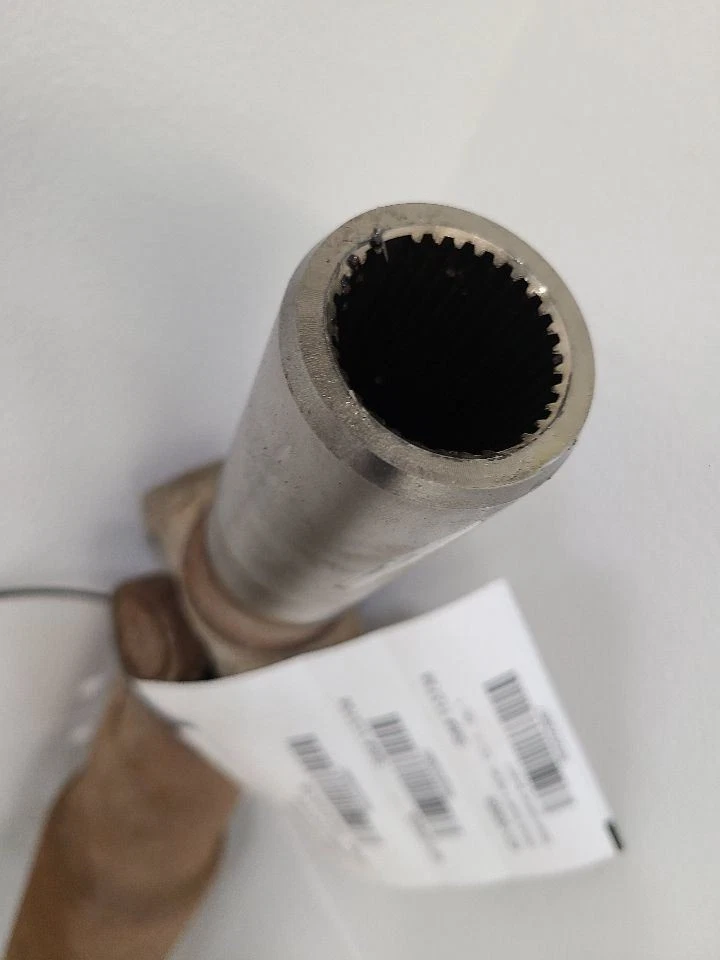 07-08 CHEVROLET AVALANCHE 1500 Rear Drive Shaft 4WD 5.3L 15814474 Foto 2 de 4