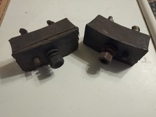 Pair of Austin A30 A35 A40 engine mounts New