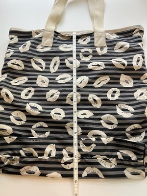 MBMJ MARC BY MARC JACOBS Y2K discontinued BLACK STRIPE LIPS Nylon