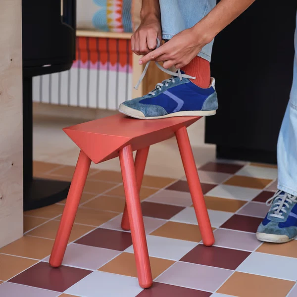 IKEA OMMJÄNGE Stool Orange-Red Stained Pine Swedish Design Lightweight New - Image 3 of 4