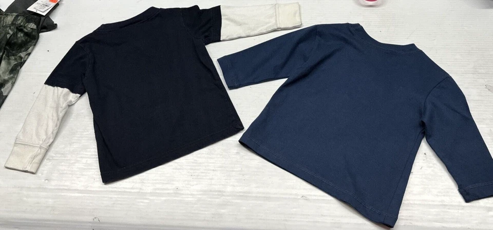 Lote de 2 Camisas Niños Talla 12 meses 3 años Navidad Oso y Cachorro Camisa Lote Buen Estado Foto 4 de 4