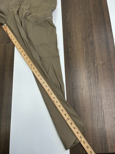 Wrangler Mens 44W Brown Chino Pants Zip Pocket - Picture 6 of 10