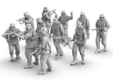 1/72 WWII German Soldier Vegetative Miniature Man Resin 3D Printed Model 11pcs