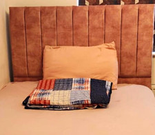 Sydney Divan Bed Double 4ft6 Pink Upholstered, 54in Headboard, 2 Right Drawers