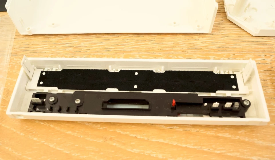 Wii Console Shell White OEM Original For Parts [Partial][PAL] - Image 3 of 3