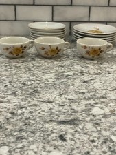 Childs Tea Set, Floral Design, Set of 16 Pieces, Vintage
