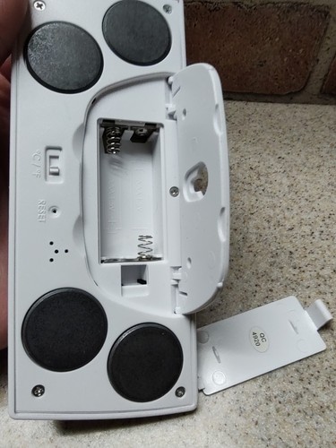 Acu-Rite - kabelloses digitales Kühlschrank-/Gefrierfrierthermometer mit Warnungen - Bild 4 von 9