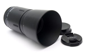Tamron AF 80-210 F4.5-5.6 Zoom Lens with Hood - Pentax AF Mount