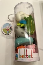 Battat   Assorted Bath Toys   9 Pieces Animal Squirters