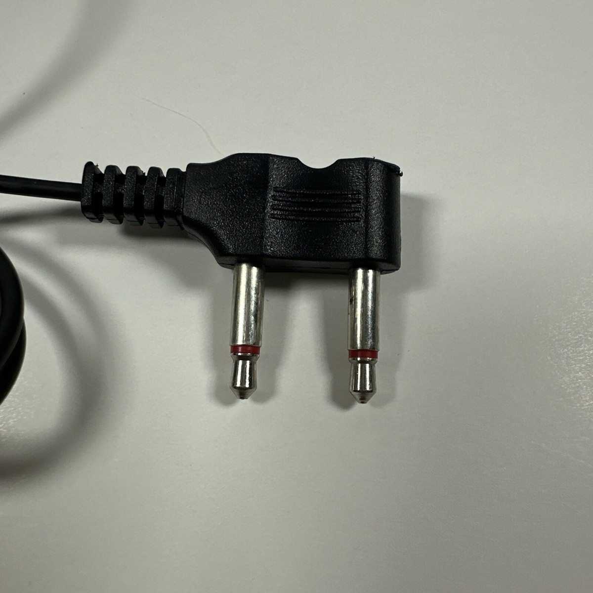 Qatar Airways Headphones Aeroplane Black | eBay