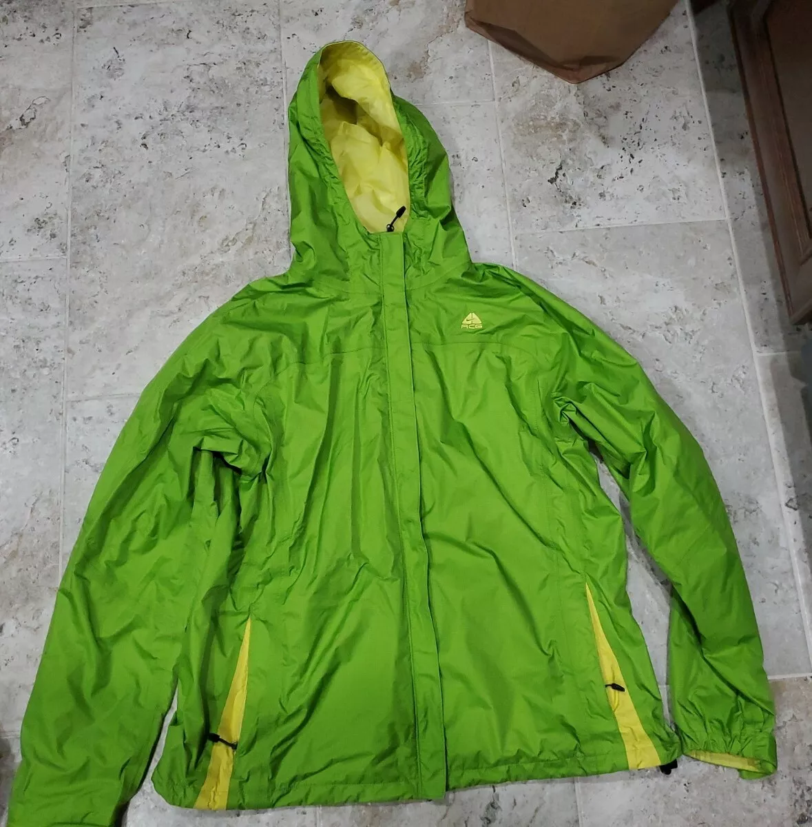 VINTAGE Nike ACG Outer Layer 3 Storm Fit Hooded Nylon Jacket Green Women's  Sz XL