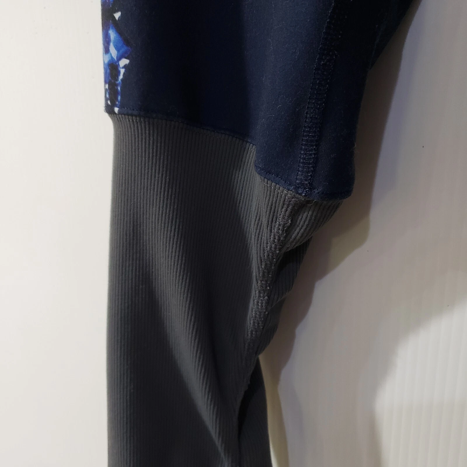 alo-yoga goddess ribbed ruched leggings