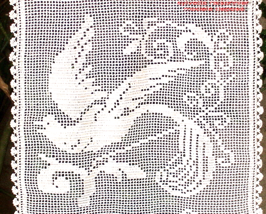 Rideau Crochet Artisanal Français Sylvette Raisonnier - Motif Rose Et Papillon - Taille 65x88 Cm - Blanc